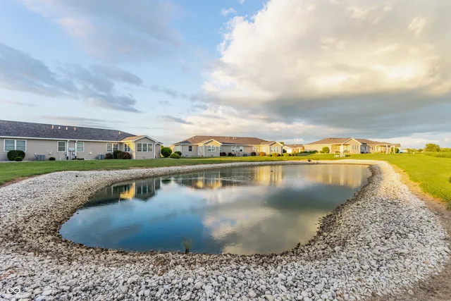 $189,900 | 162 Sunset Drive, Winchester, IN 47394