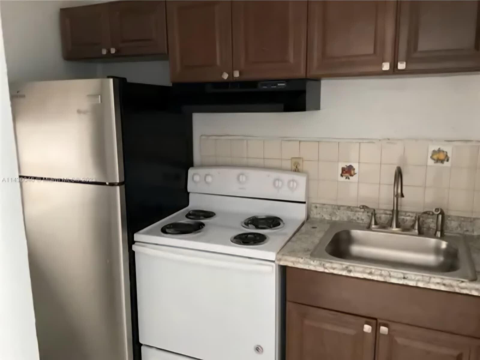 701 Northeast 8th Street, Unit 4 Hallandale Beach, FL 33009 - Photo 5 of 5 PHOTO-2025-11-26-18-20-09