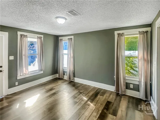 $1,550 | 5021 Temple Street, Unit A, Savannah, GA 31405