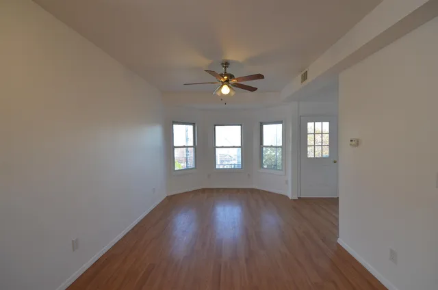 $2,000 | 211 Duncan Avenue, Jersey City, NJ 07306