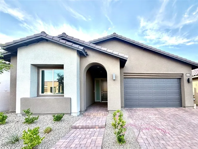 $3,390 | 121 Agnew Street, Las Vegas, NV 89138