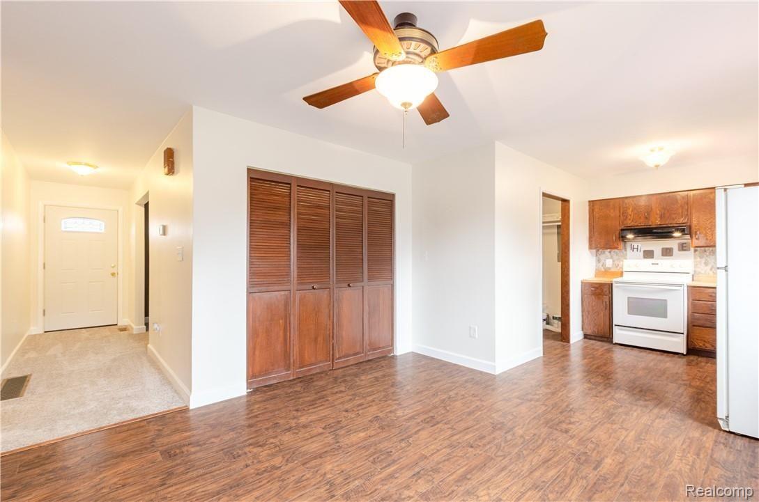 17361 Lohr Road Belleville, MI 48111 - Photo 6 of 34 17361 Lohr Road-0171-Edit.jpg