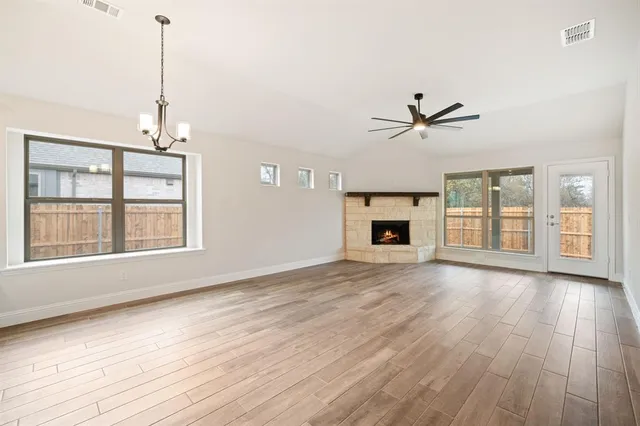 $2,700 | 618 Kyle Drive, Tioga, TX 76271