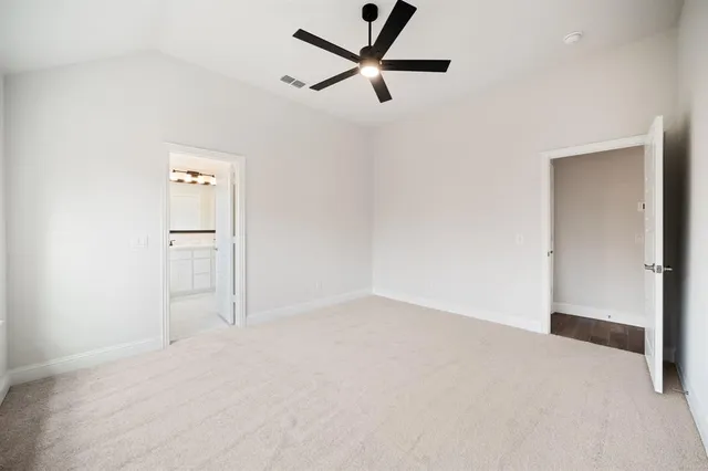 $2,700 | 618 Kyle Drive, Tioga, TX 76271