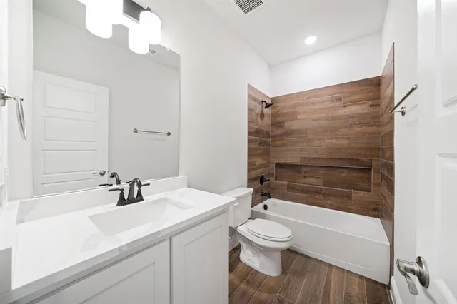 $2,700 | 618 Kyle Drive, Tioga, TX 76271