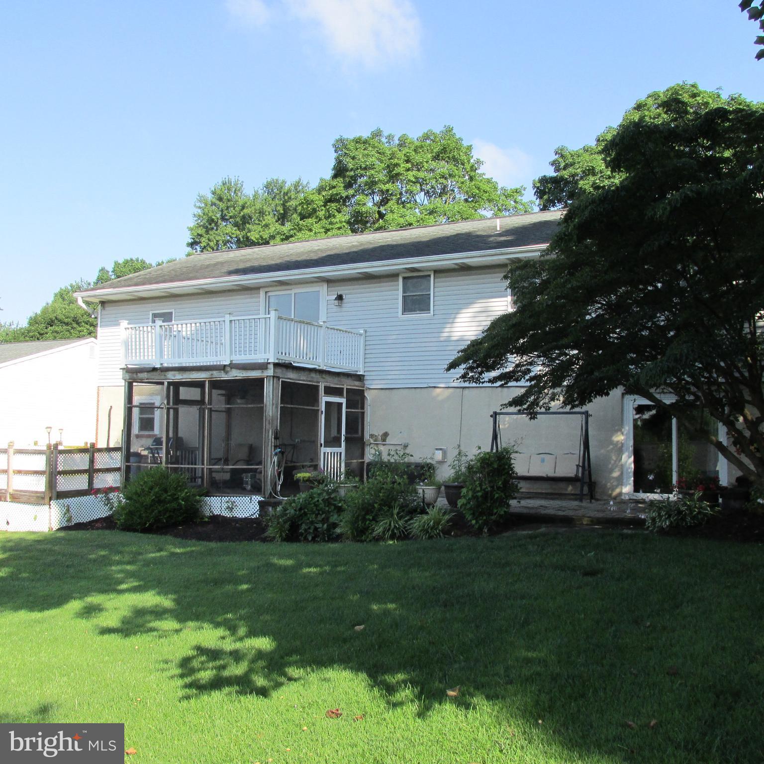 18 Briarcliff Road Elizabethtown, PA 17022 - Photo 42 of 47 Gallery Image 42