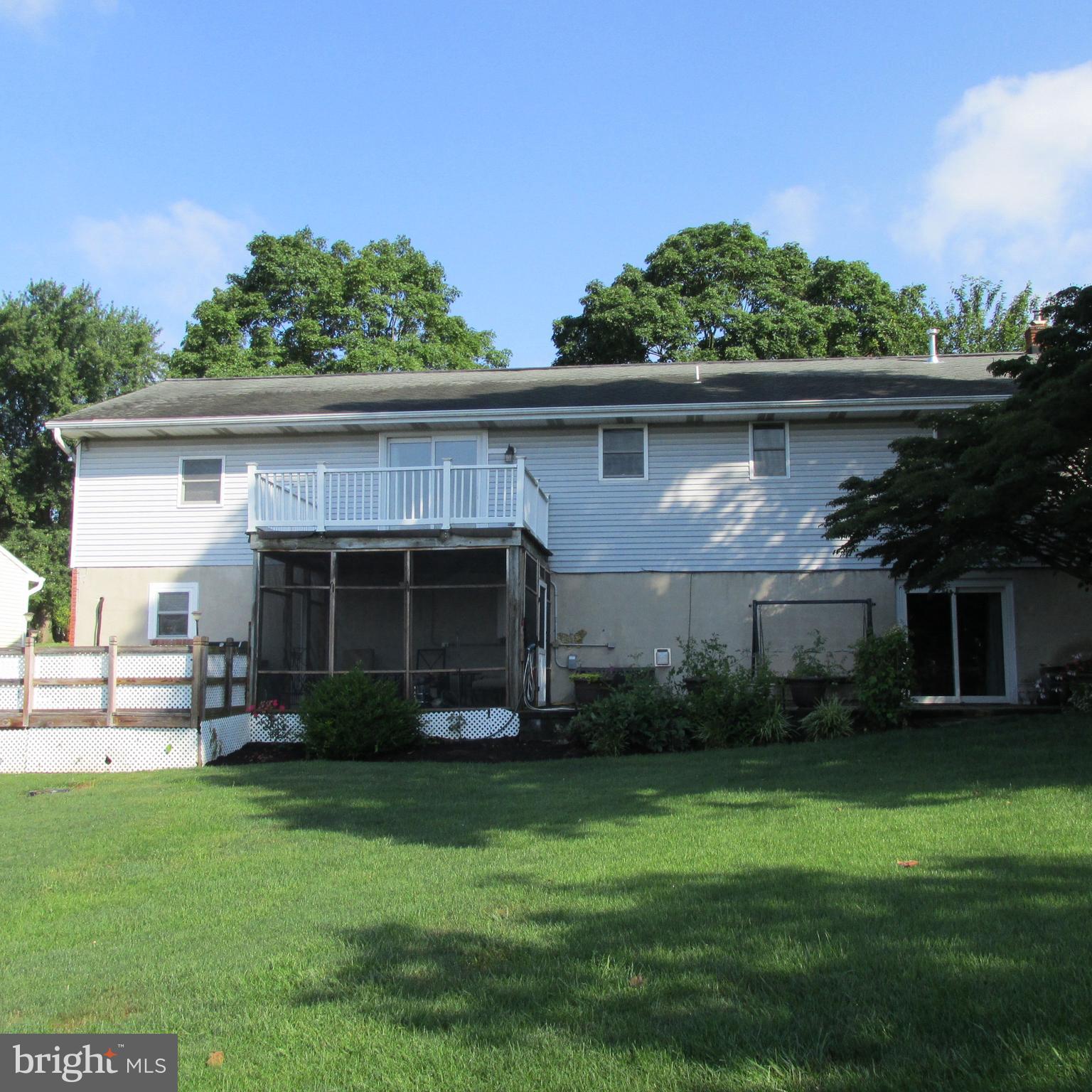 18 Briarcliff Road Elizabethtown, PA 17022 - Photo 43 of 47 Gallery Image 43