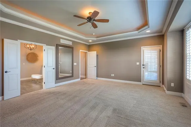 $935,000 | 3301 West 157th Street, Overland Park, KS 66224