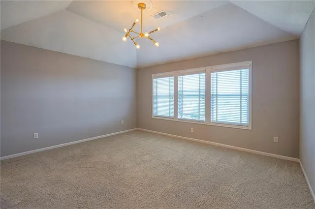 $935,000 | 3301 West 157th Street, Overland Park, KS 66224