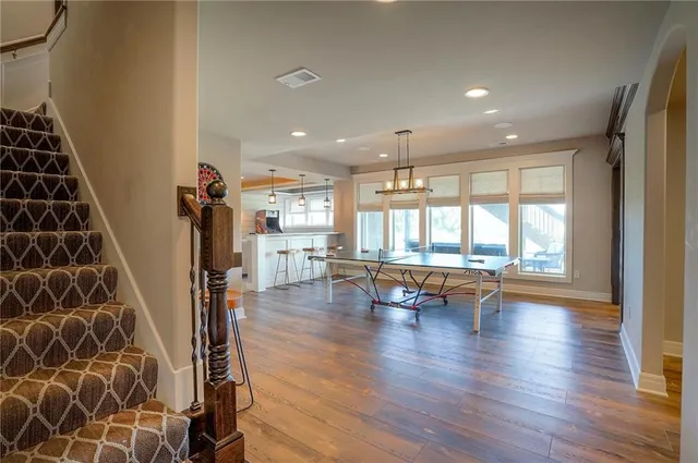 $935,000 | 3301 West 157th Street, Overland Park, KS 66224