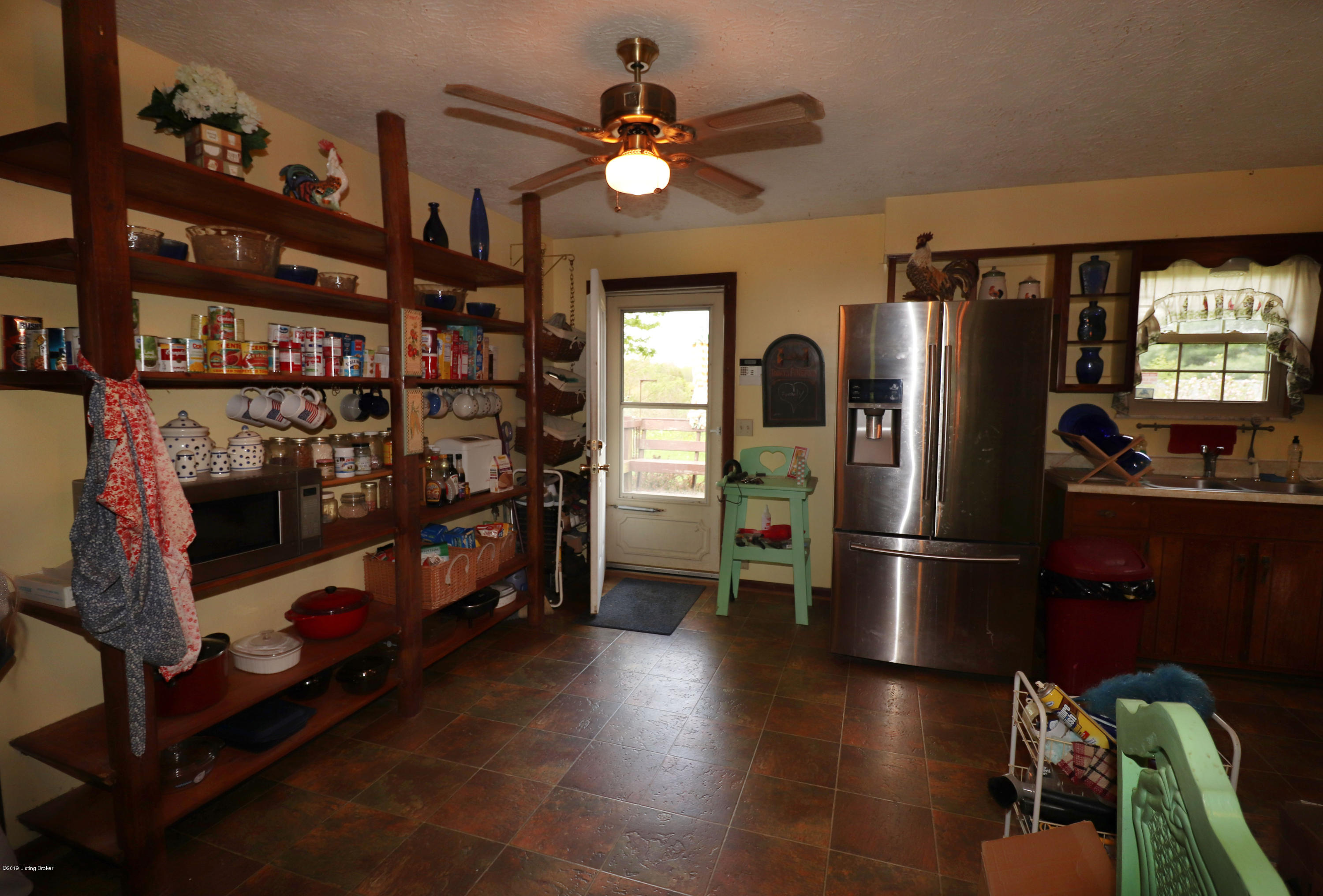 135 Hobbs Reesor Road Ekron, KY 40117 - Photo 11 of 26 IMG_4660
