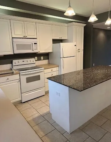 $1,800 | 617 Founders Drive, Kissimmee, FL 34744