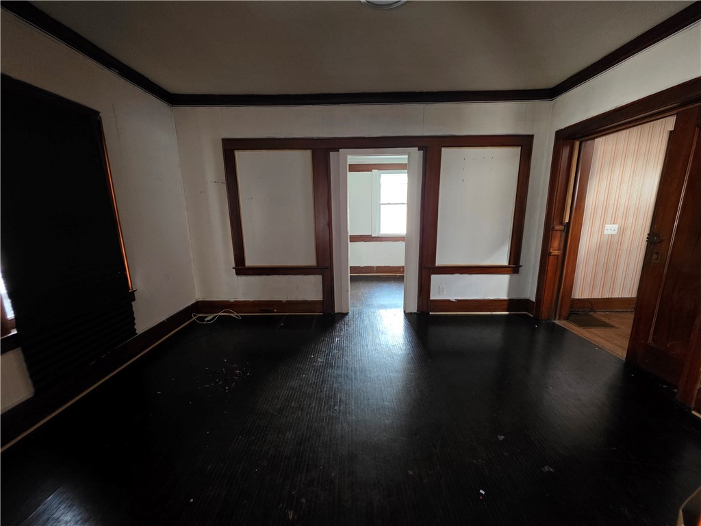 97 Rohr Street Rochester, NY 14605 - Photo 15 of 40