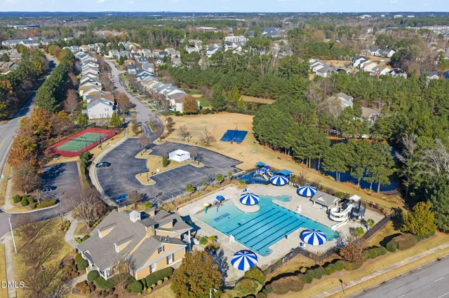 $609,990 | 721 Hewespoint Court, Cary, NC 27519