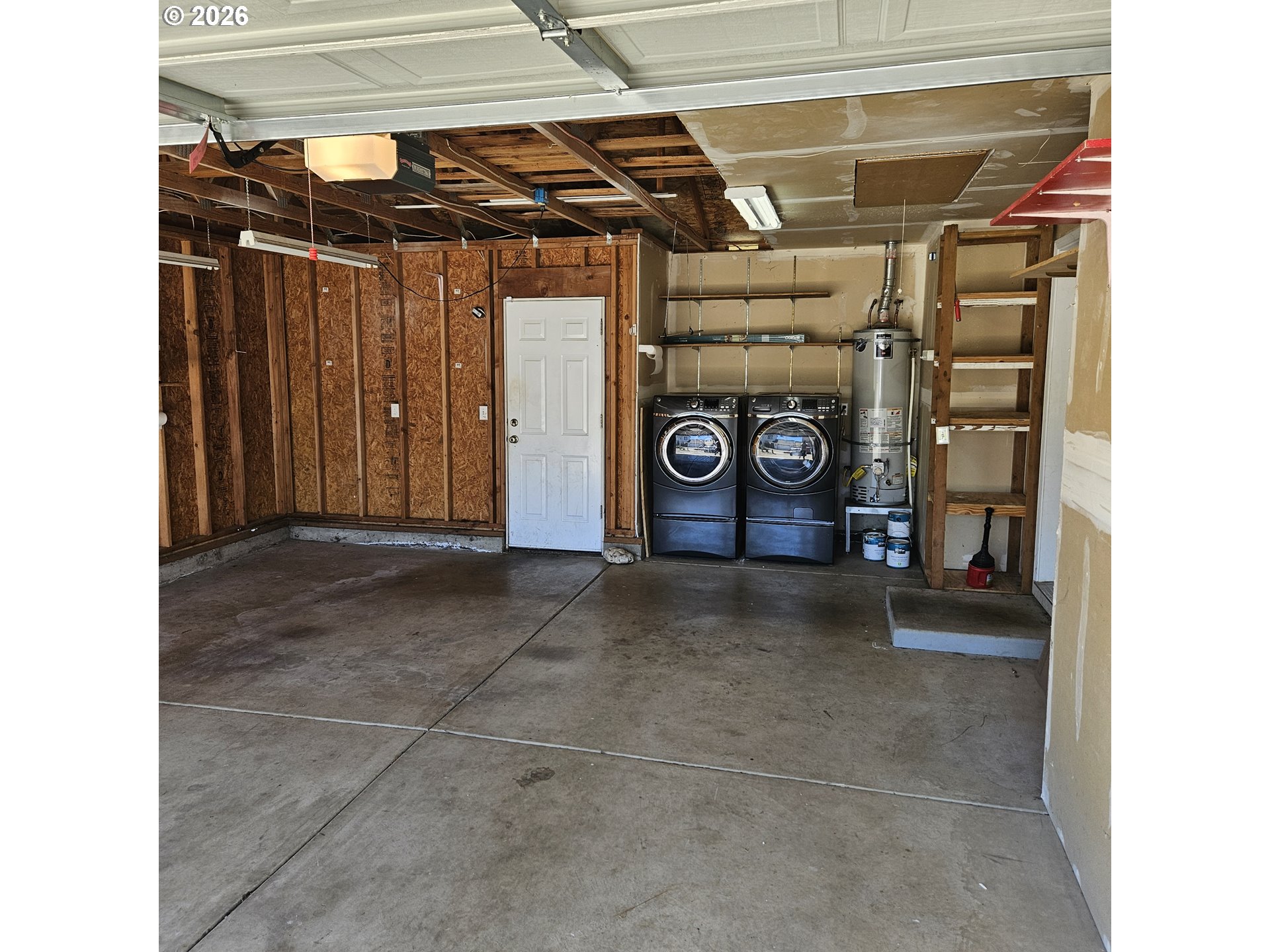 202 Northeast Plum Ridge Drive Winston, OR 97496 - Photo 20 of 24 Garage