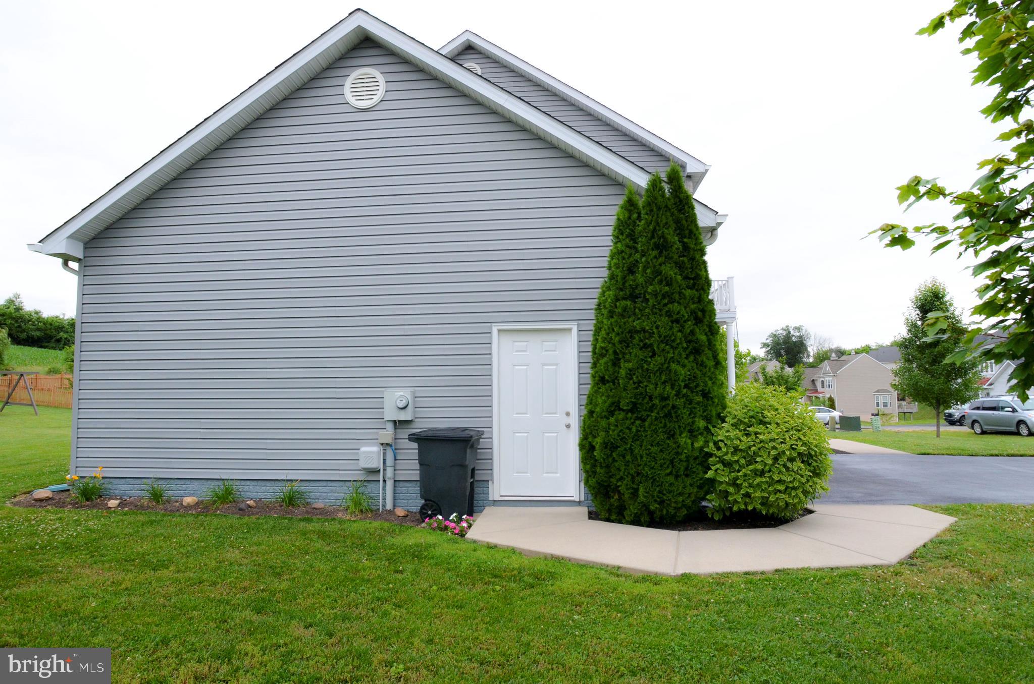 602 Rivanna Falling Waters, WV 25419 - Photo 8 of 38