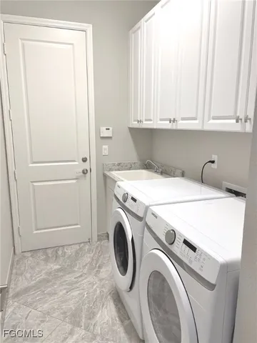 $769,000 | 4129 Amelia Way, Naples, FL 34119