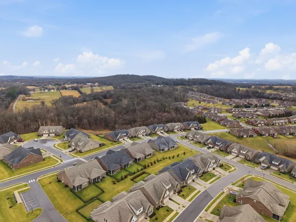 $464,900 | 867 Meadow Crest Way, Lebanon, TN 37090