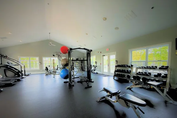 $464,900 | 867 Meadow Crest Way, Lebanon, TN 37090