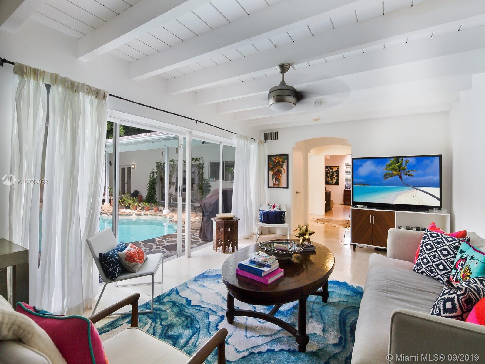 4350 Douglas Road Miami, FL 33133 - Photo 2 of 17 Gallery Image 2