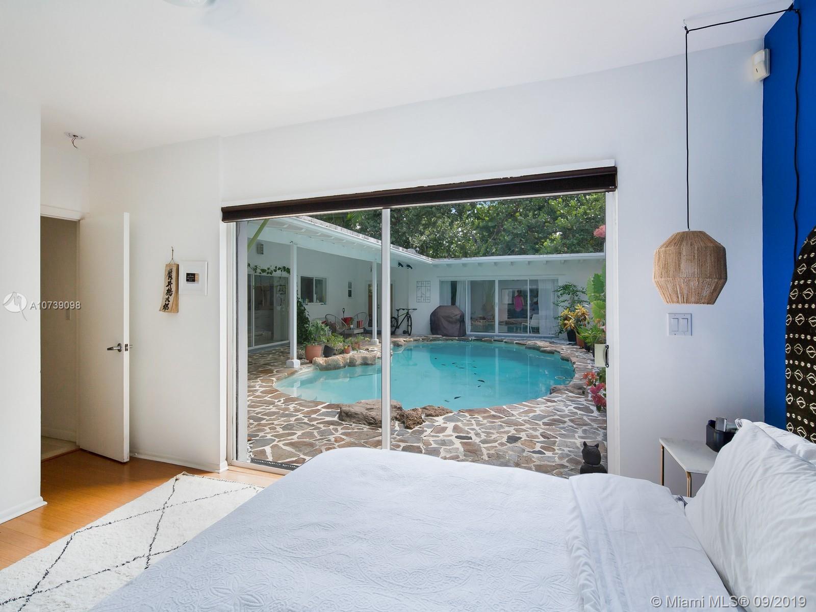 4350 Douglas Road Miami, FL 33133 - Photo 12 of 17 Gallery Image 12
