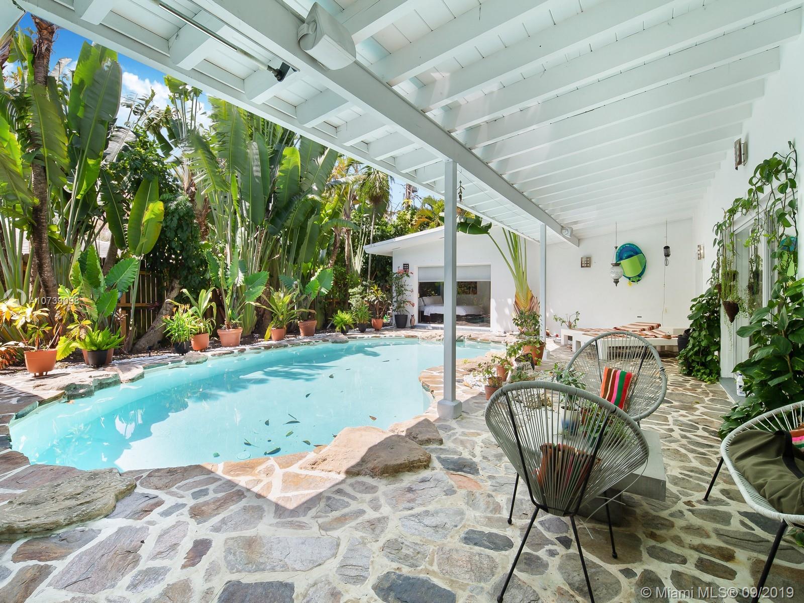 4350 Douglas Road Miami, FL 33133 - Photo 14 of 17 Gallery Image 14