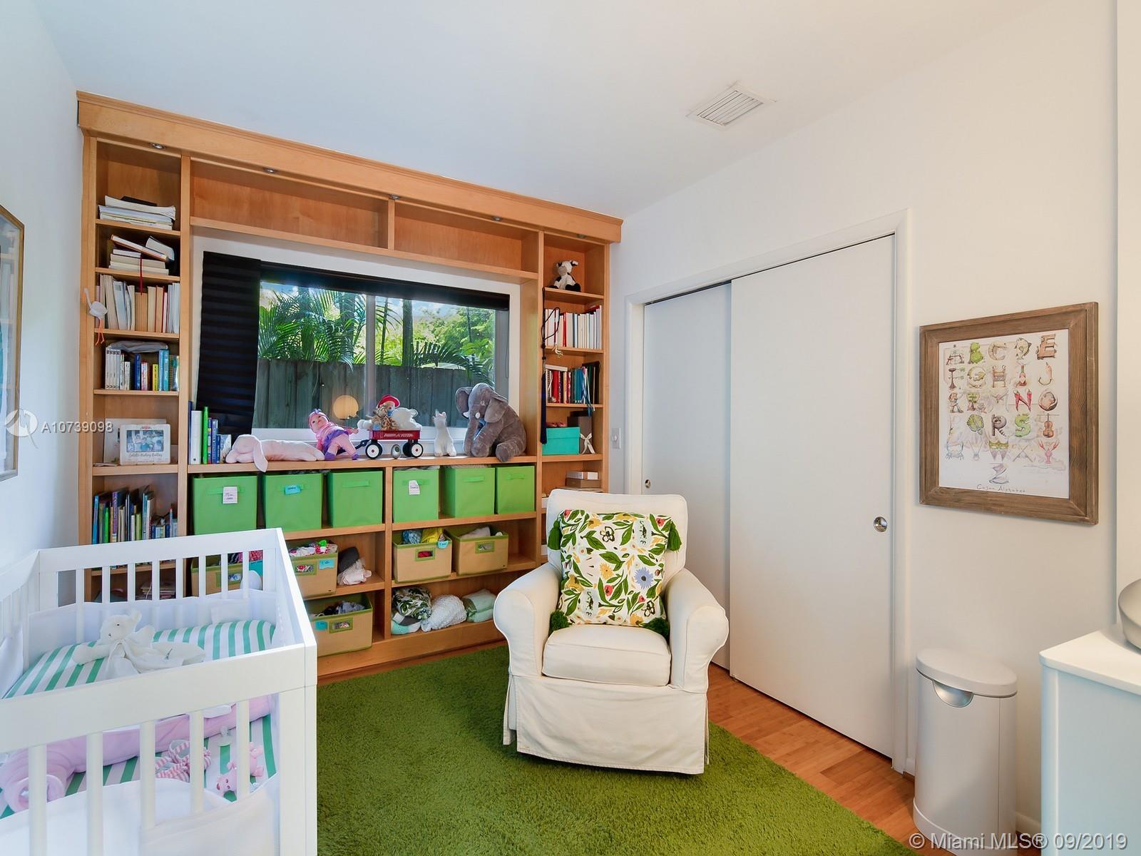 4350 Douglas Road Miami, FL 33133 - Photo 9 of 17 Gallery Image 9