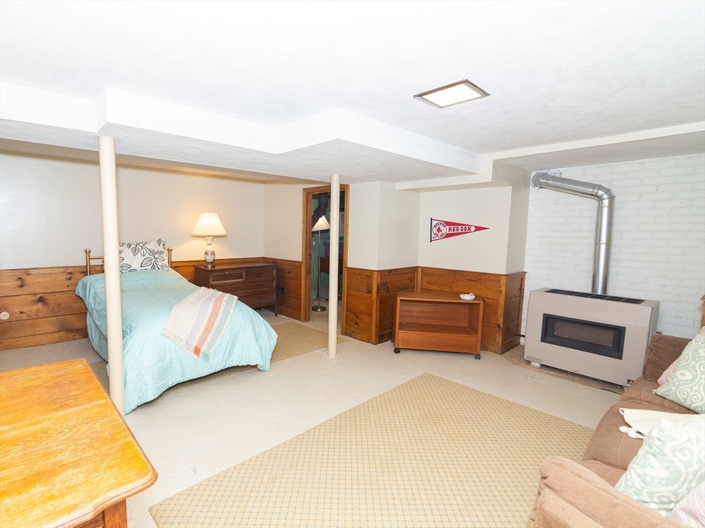 40 Dunster Road Framingham, MA 01702 - Photo 30 of 38