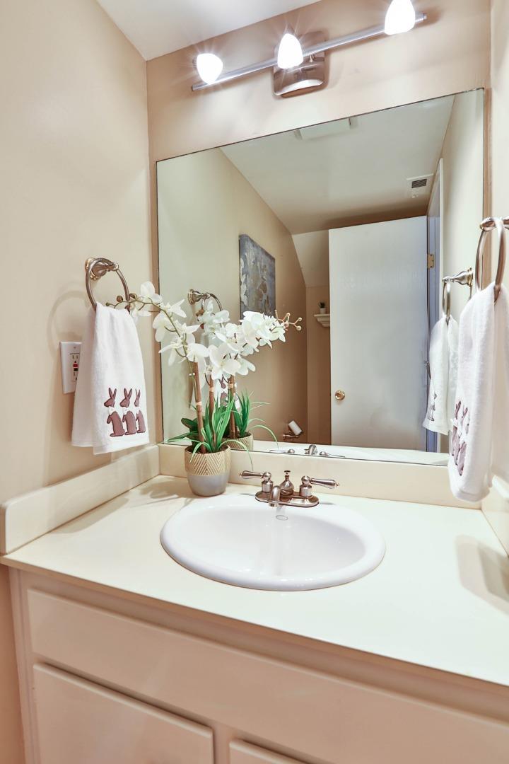 101 Redding Road, Unit A5 Campbell, CA 95008 - Photo 17 of 27 Gallery Image 17