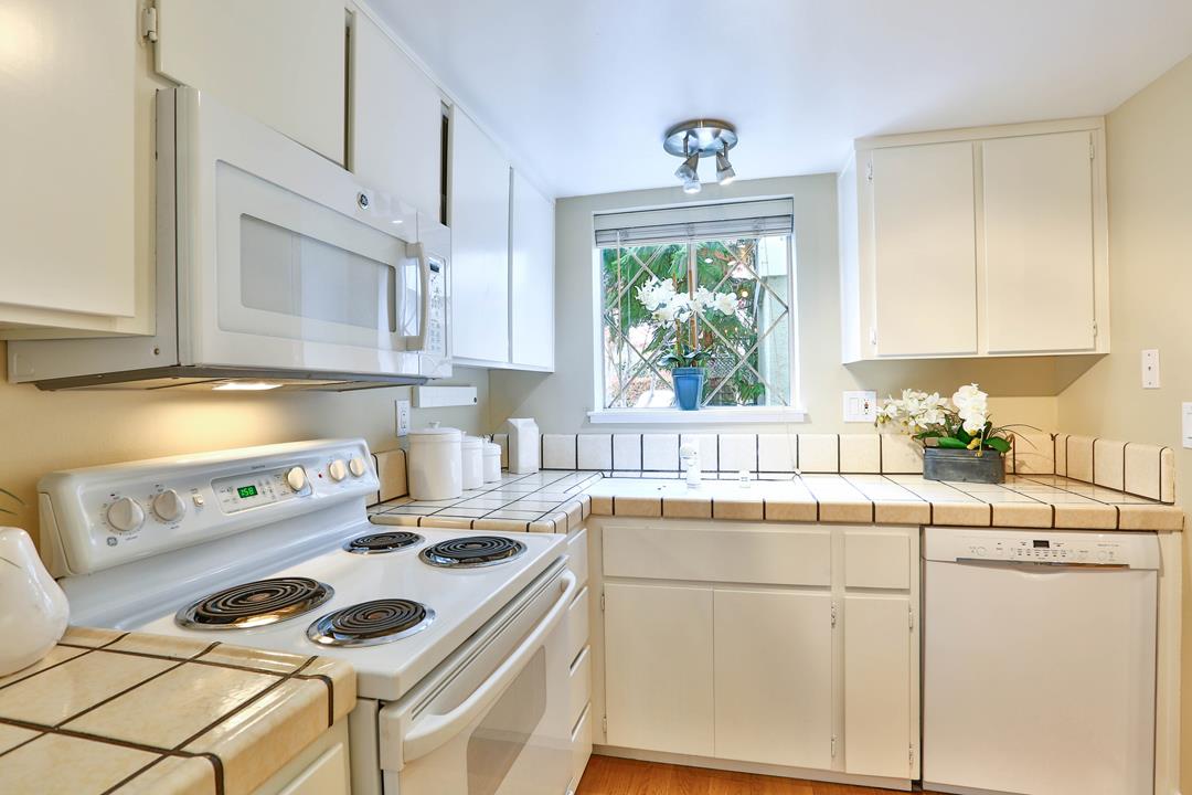 101 Redding Road, Unit A5 Campbell, CA 95008 - Photo 9 of 27 Gallery Image 9