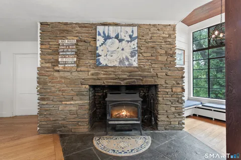 $1,399,900 | 190 Beaver Dam Access Road, Stratford, CT 06614