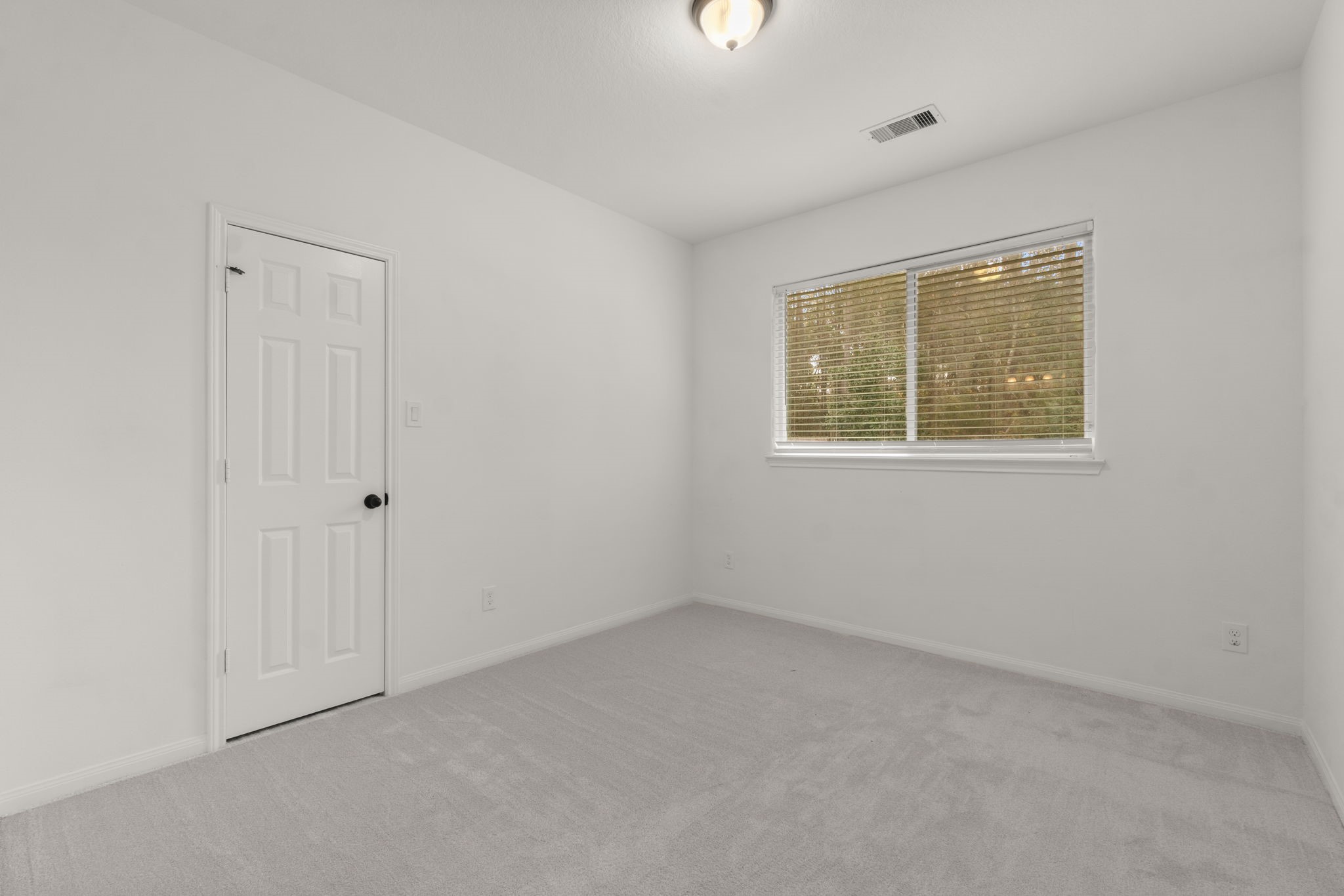 638 Spring Forest Court Conroe, TX 77302 - Photo 17 of 22