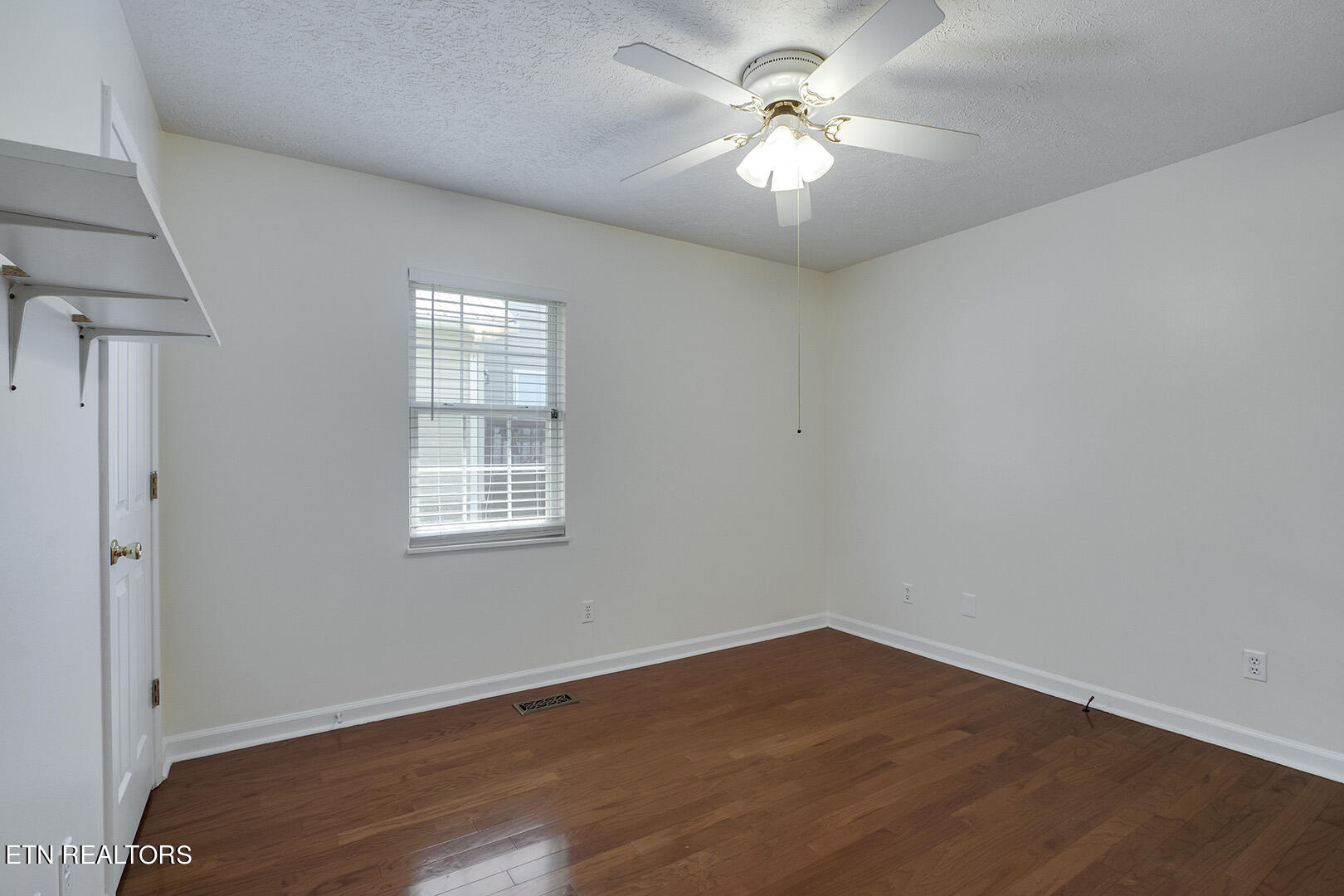 2903 Best Road Maryville, TN 37803 - Photo 26 of 34 26_2903 Best Road_Bedroom2_01