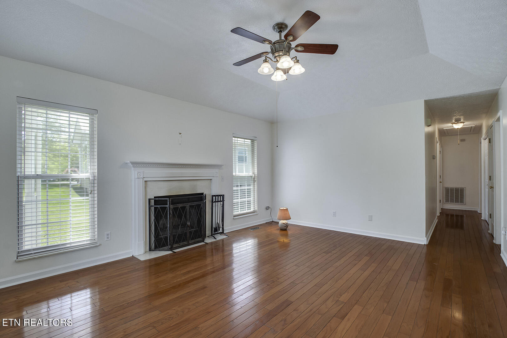 2903 Best Road Maryville, TN 37803 - Photo 4 of 34 04_2903 Best Road_Living01