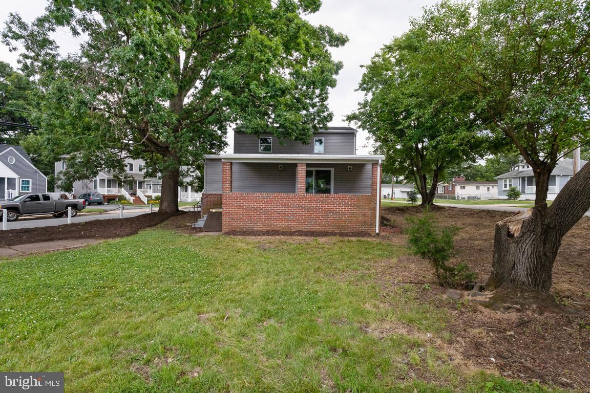 114 Riverside Road Baltimore, MD 21221 - Photo 32 of 33 rear