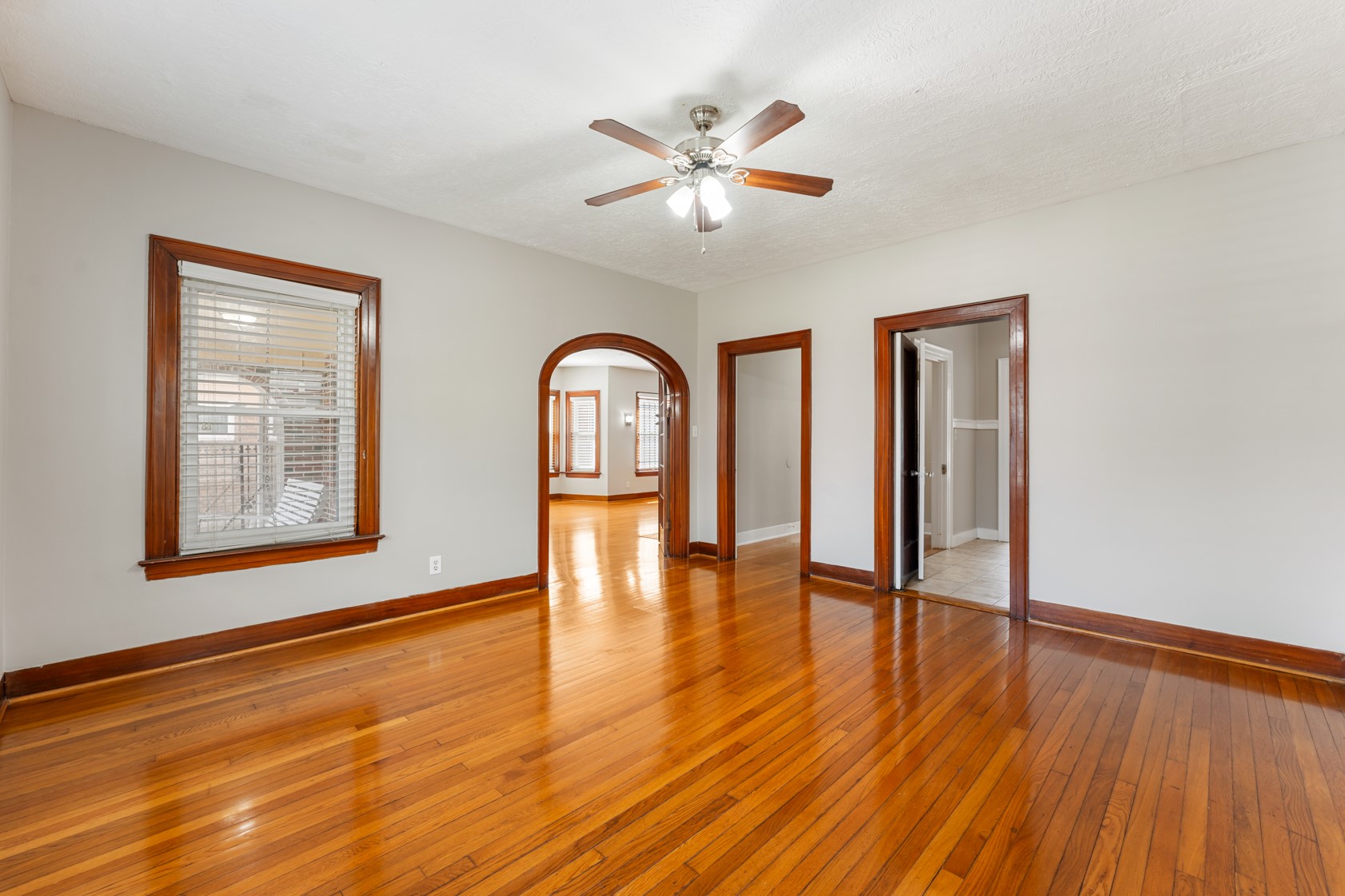 2624 Arbor Street Houston, TX 77004 - Photo 13 of 26 a view of empty room with wooden floor and fan