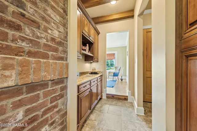 $765,000 | 1058 Angelwood Circle, Breaux Bridge, LA 70517