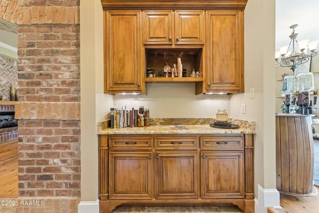 $765,000 | 1058 Angelwood Circle, Breaux Bridge, LA 70517