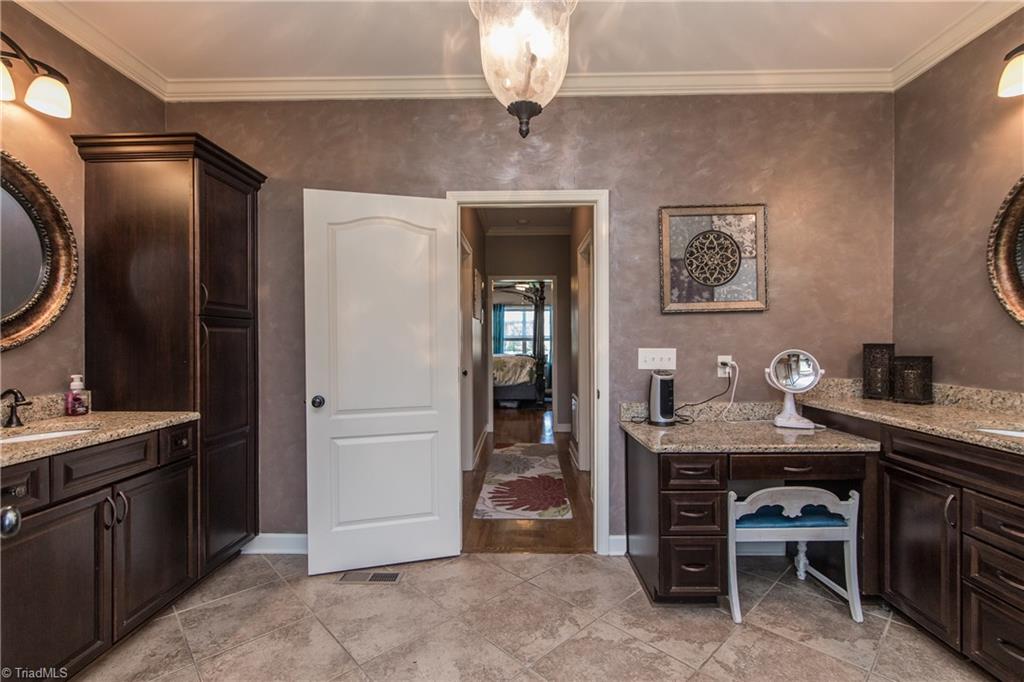 8937 Grove Park Drive Oak Ridge, NC 27310 - Photo 16 of 30 Gallery Image 16