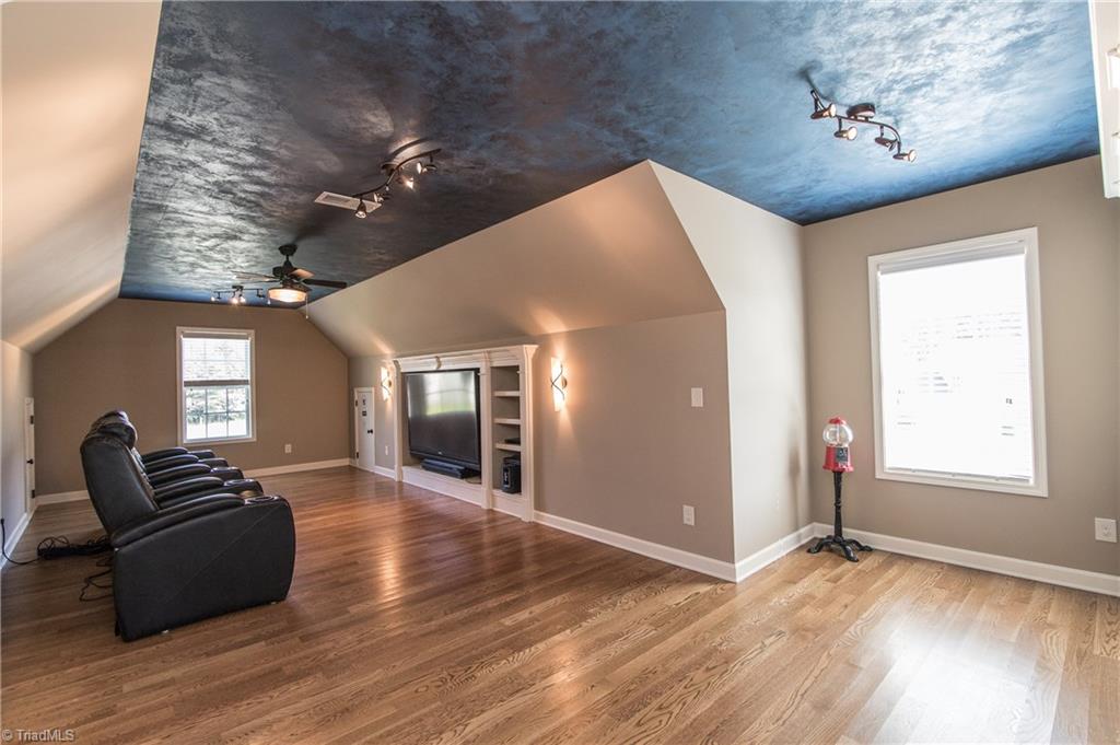 8937 Grove Park Drive Oak Ridge, NC 27310 - Photo 23 of 30 Gallery Image 23