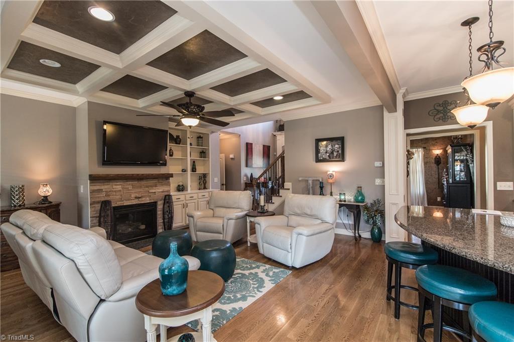 8937 Grove Park Drive Oak Ridge, NC 27310 - Photo 8 of 30 Gallery Image 8
