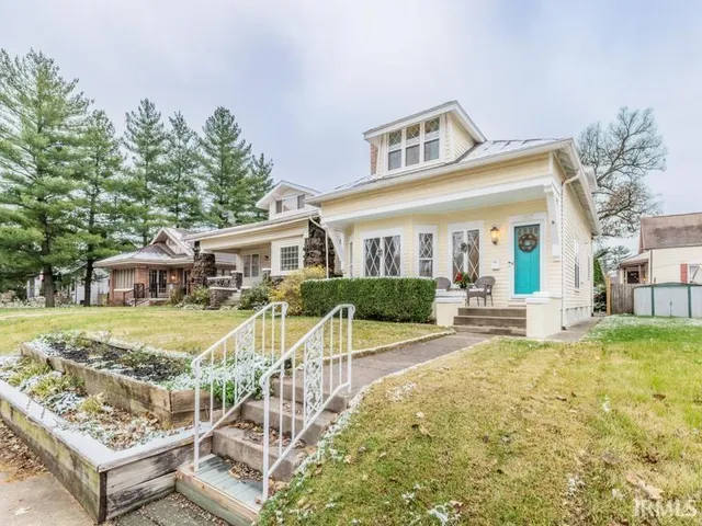 $340,000 | 1307 Lincoln Avenue, Evansville, IN 47714