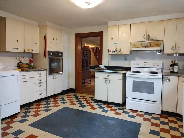 $162,500 | 13 Center Street, Unit 11, Seneca Falls, NY 13148