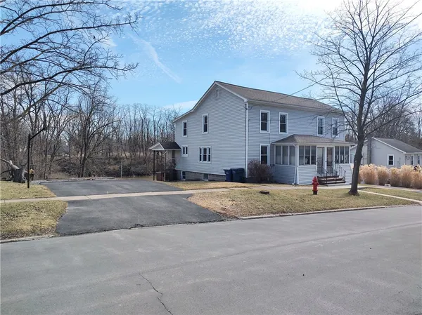 $162,500 | 13 Center Street, Unit 11, Seneca Falls, NY 13148