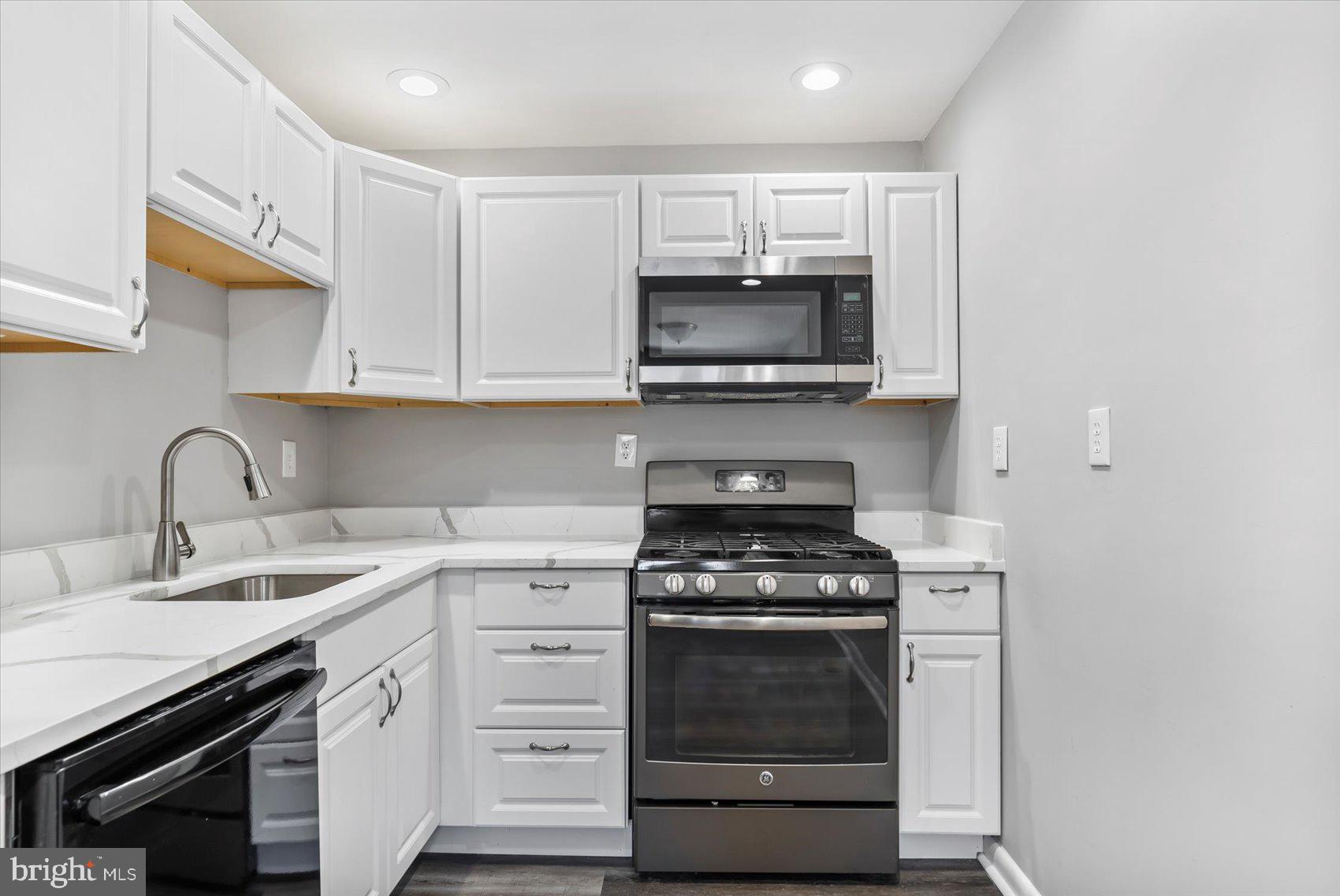 8146 Bullneck Road Dundalk, MD 21222 - Photo 11 of 45
