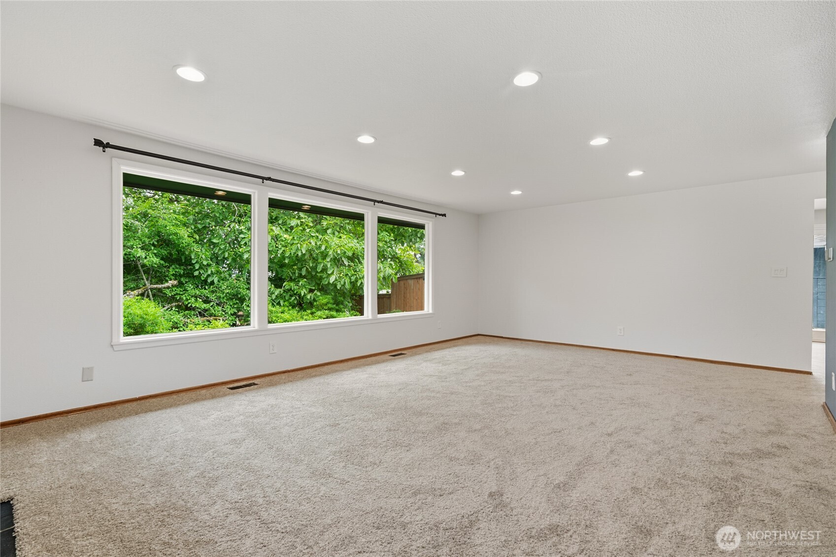 11254 Southeast 182nd Street Renton, WA 98055 - Photo 10 of 38 Gallery Image 10