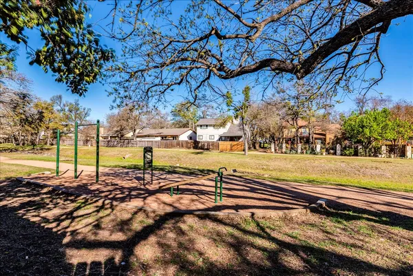 $2,595 | 11322 Bristle Oak Trail, Austin, TX 78750