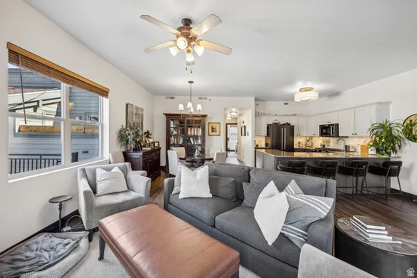 $785,000 | 1684 Fox Hollow Lane, Unit H6, Park City, UT 84098