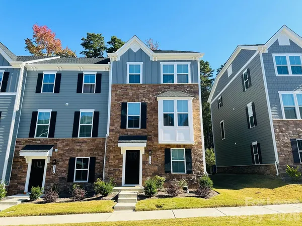 $2,375 | 3502 Timber Ml Drive, Stallings, NC 28104