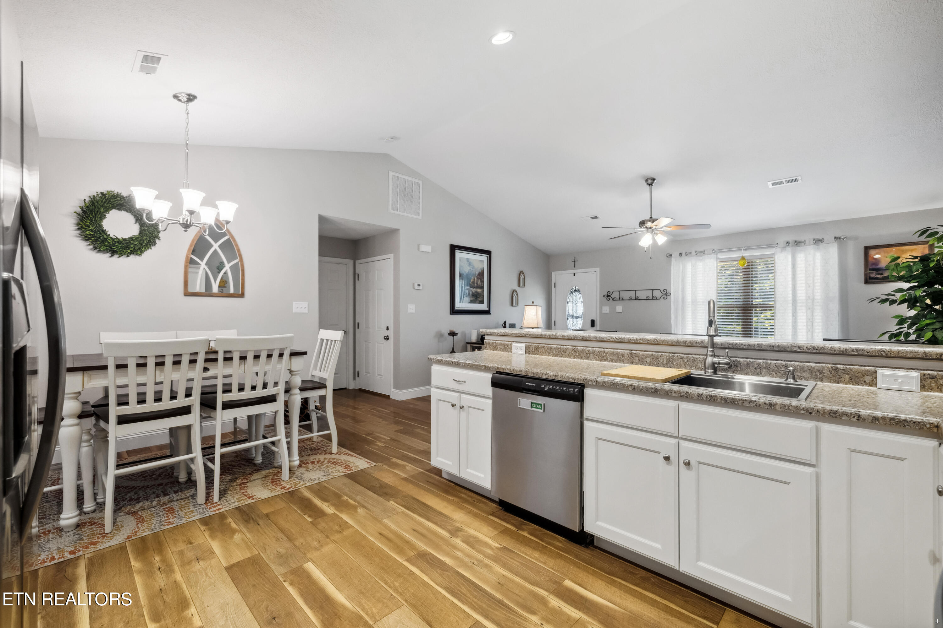 297 Timber Creek Road Maynardville, TN 37807 - Photo 8 of 25 Positive Perceptions-8